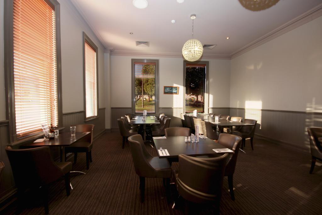Mitchell River Tavern Bairnsdale Εξωτερικό φωτογραφία
