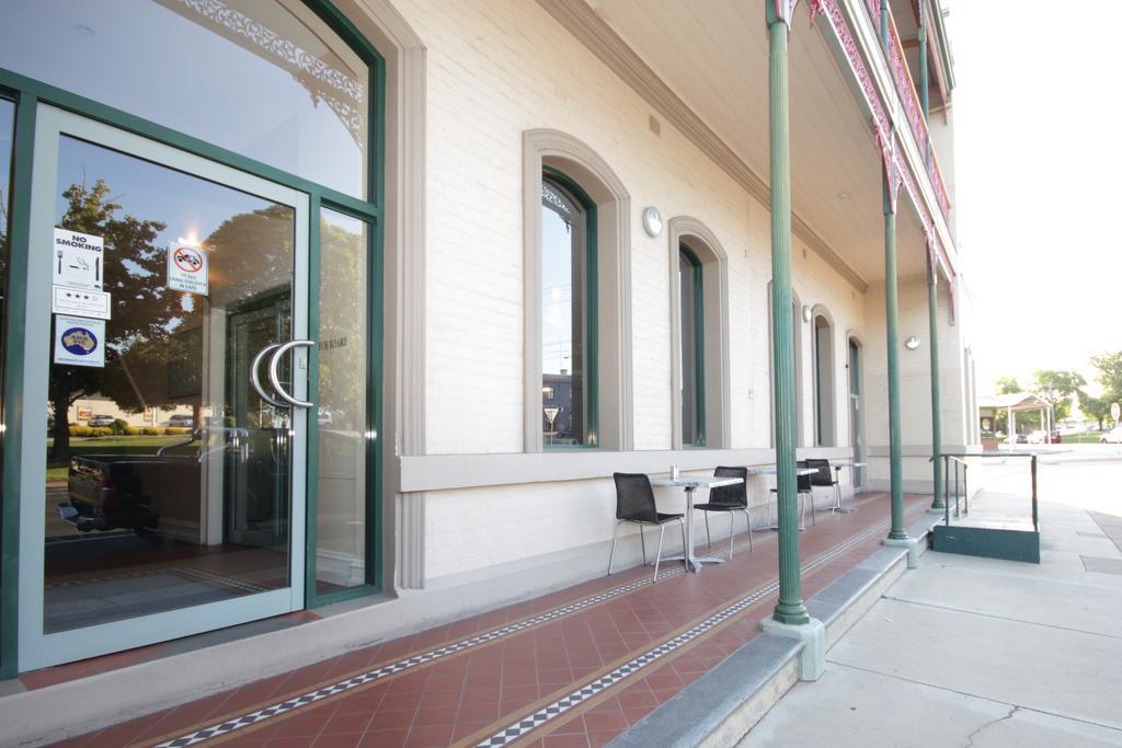 Mitchell River Tavern Bairnsdale Εξωτερικό φωτογραφία